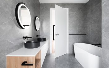Wyposażenie łazienki - klucz do stworzenia idealnej przestrzeni relaksu